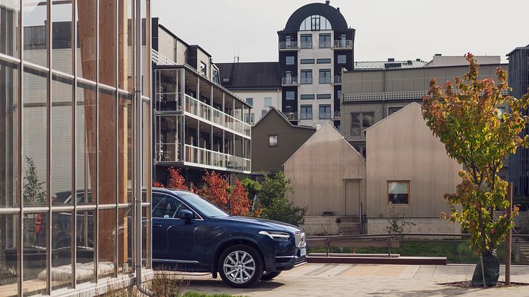Volvo Car Mobility launches M in Linköping, to start with 28 stations will be available. Above from the city district Vallastaden where you find three M-stations.
