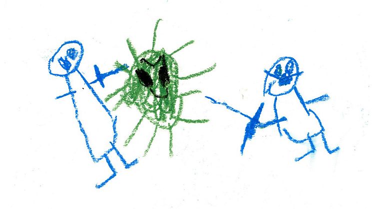 ”Corona. Två barn slåss mot corona.” Femåring ritar och beskriver coronapendemin. © Svenskt barnbildarkiv.