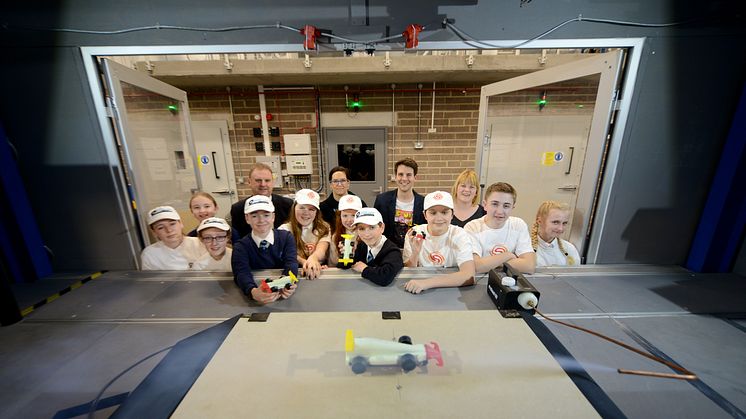 Pupils and staff from Garden Valley Middle School pictured with academics from Northumbria's department of Mechanical and Construction Engineering