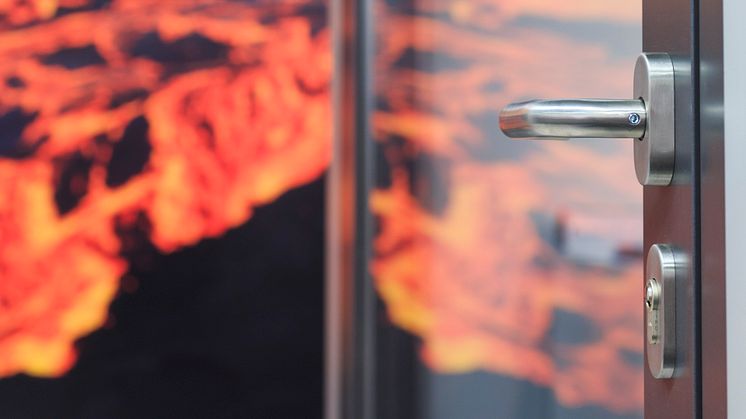 Brandschutz spielt bei der Sicherheit an Fenster und Tür eine wichtige Rolle. Foto: Aumüller Aumatic GmbH
