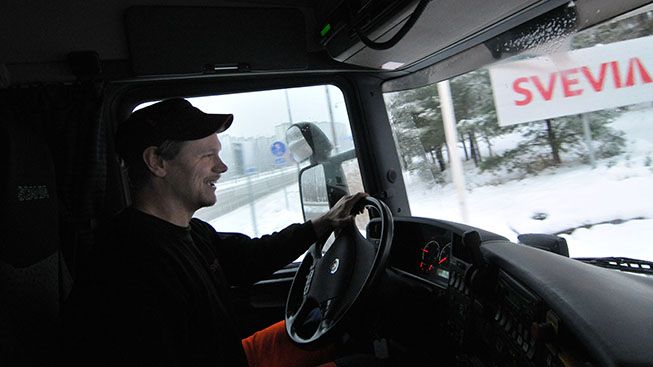 Svevia är ny entreprenör för drift och underhåll av kommunens gator, ytor och VA-ledningar i Härnösand. Foto: Patrick Trägårdh