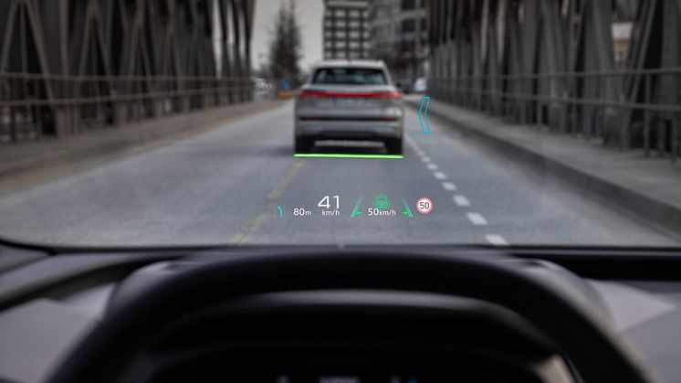 Audi Q4 e-tron augmented-reality-head-up-display