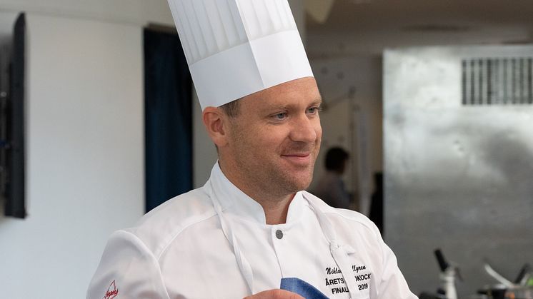 Niklas Pallgren, köksmästare på konferensanläggningen Kämpasten. Fotograf: Tommie Stagling