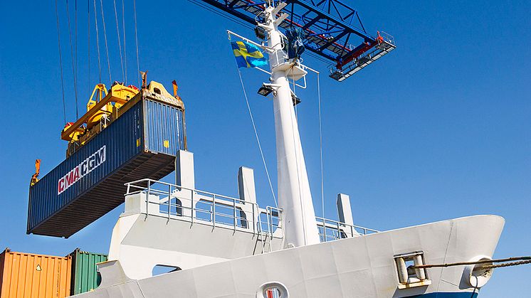 Linjeutbudet i Norrköpings hamn stärks när rederiet Unifeeder startar en ny linje, med koppling till Gdanks och Gdynia i Polen.