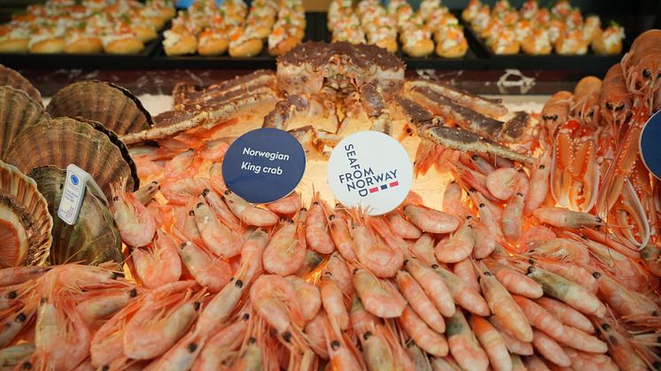 Det bugnet av ferske norske skalldyr da Sjømatrådet lanserte krabber, sjøkreps, kamskjell og reker  i Thailand