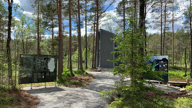 Informationsbyggnad vid den nya entrén. Foto: Länsstyrelsen Västra Götaland