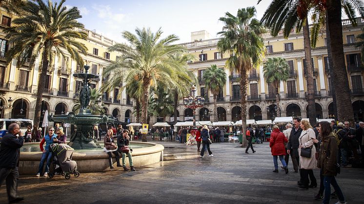 Barcelona jobber målrettet for å bli et trygt reisemål.