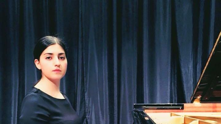 SWEA delar ut stipendium på USD 10.000 (ca SEK 85.000) till pianisten Lana Anikina Suran 