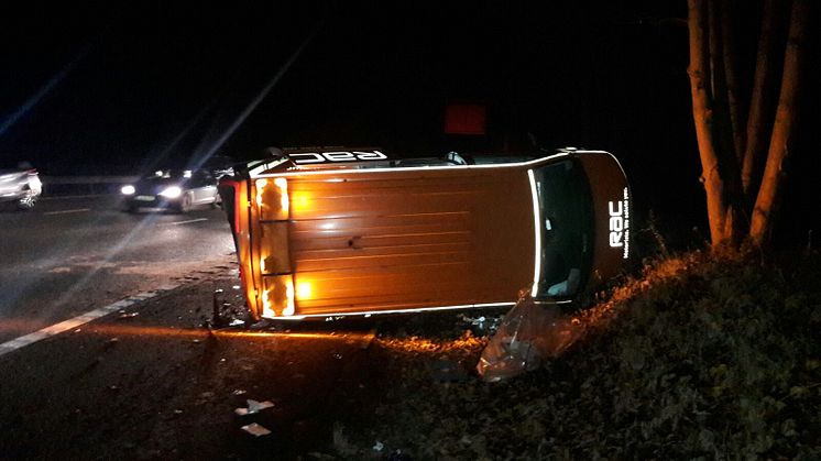 The RAC patrol van struck by a car on the westbound hard shoulder on the M4 near Swindon at 8.00pm on Thursday 23 November. 