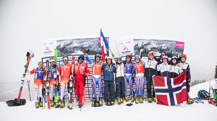 Jubel nach den Team Parallel Sprints: Gold für Frankreich, Silber für die Schweiz, Bronze für Norwegen