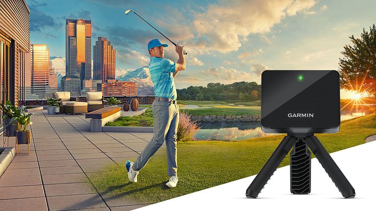 Der handlichen Launch Monitor Approach R10 von Garmin hilft Golfern Indoor wie Outdoor dabei, ihr Spiel zu perfektionieren.