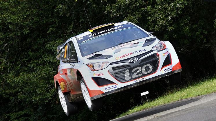 Bryan Bouffier flying high at Rally Deutschland