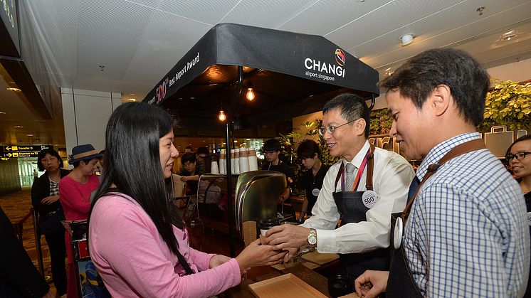 Changi Airport celebrates its 500th Best Airport award with free cuppas
