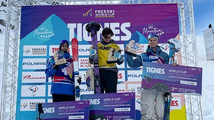 Jesper Tjäder på andra plats vid världscupen i slopestyle i franska Tignes. Foto: SSF