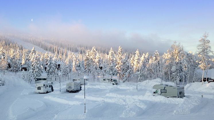 Husbilstrenden fortsätter: SkiStar Sälen utökar med 40 ställplatser för husbilar i Lindvallen