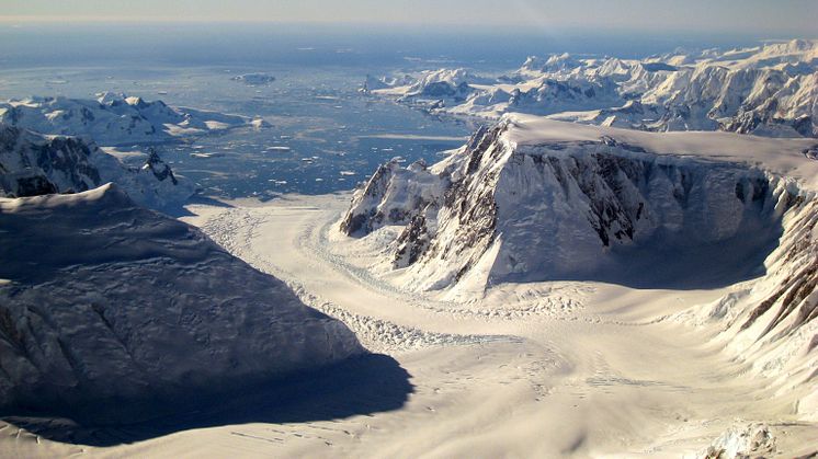 £4m study to investigate if climate change will drive the Antarctic Ice Sheet towards a tipping point