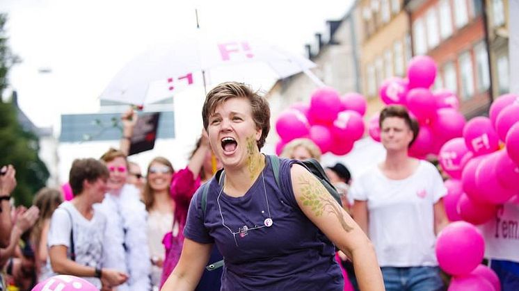 Feministiskt initiativ på Stockholm Pride