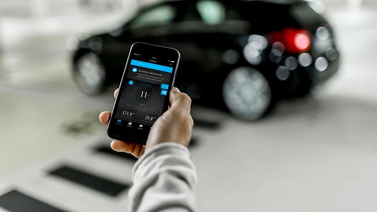 Mercedes-Benz vil hjælpe danskerne: Ny app gør din bil til elbil