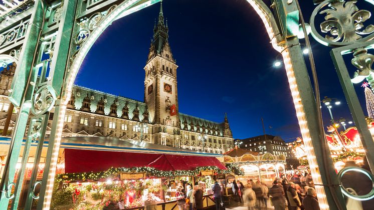 Ta bussen till julen – FlixBus tipsar om norra Europas bästa julmarknader