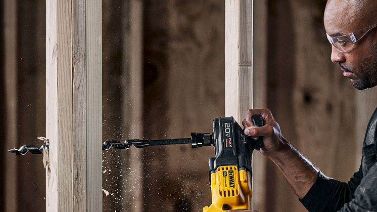 Optimize Workflow With New DEWALT® 20V MAX* Brushless Compact Stud and Joist Drill with FLEXVOLT ADVANTAGE™ Technology