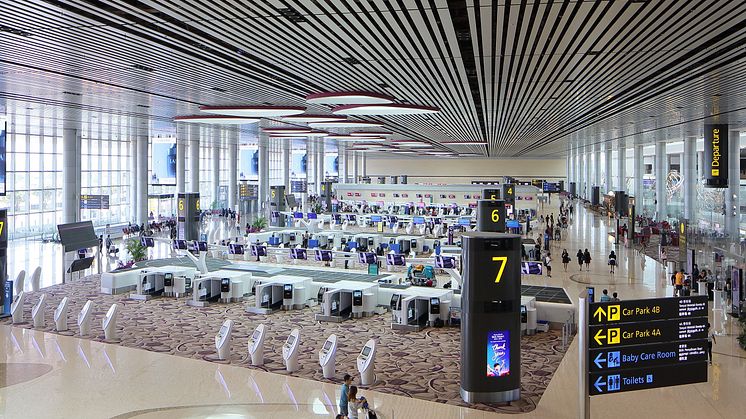 T4 Departure Hall - highly automated with self-service check-in kiosks and bag drop machines