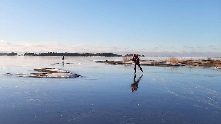 Med rätt förberedelser kan utflykten på isen vara en fin upplevelse. Foto: Mimmi Mikic