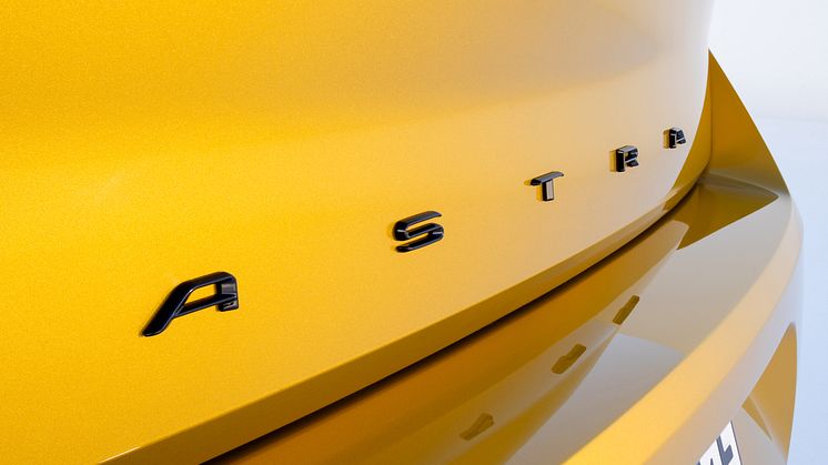 13-Opel-Astra-516134.jpg