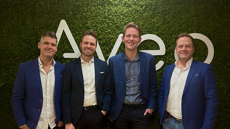 Fra venstre: Thomas Osmund Jensen (Stifter Erhvervs Webdesign), Samuel Glaes (Stifter Aveo), Simon Børsting (Stifter Aveo) & Klaus Bisgaard (Stifter Erhvervs Webdesign)