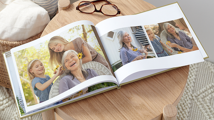 Designa en snygg ”coffee table book” till dig själv eller en vän med sommarens bästa bilder.