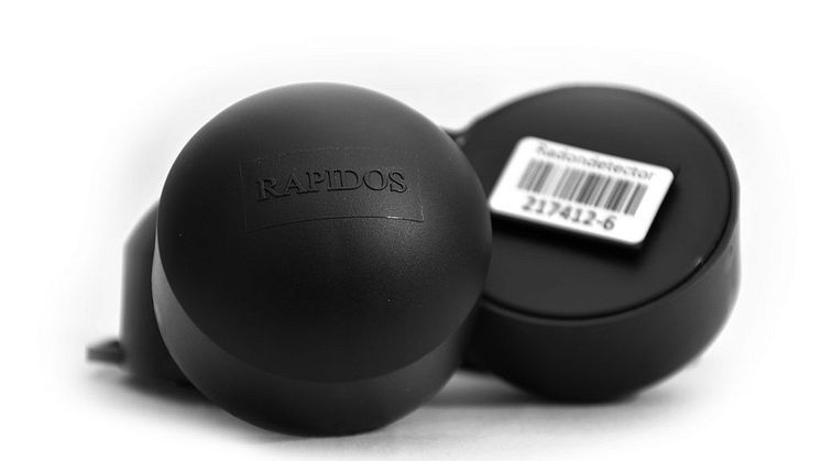 The world’s most accurate radon detector for short-term measurement – Rapidos. The detector can measure radon with a relatively high degree of reliability, as the detector’s measurement volume is two to three times greater than that of other brands.