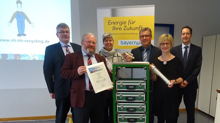 Nachhaltiger Umgang wird belohnt. Lernzirkelwagen für die Ausbildung des Bayernwerk in Bayreuth.