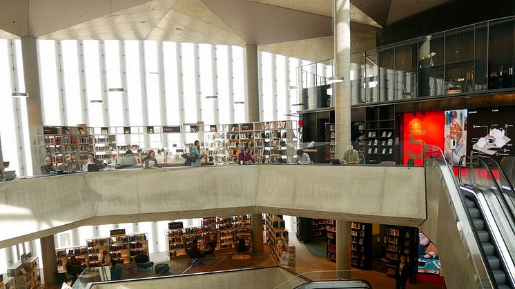 Oslos nyeMed sine 22 avdelinger er Deichman bibliotek i Oslo, med Deichman Bjørvika i spissen, en betydelig formidler av litteratur, særlig til barn og unge. Det er mange gode lesetips å hente for de yngste på bibliotekets utlånstopp 2020!