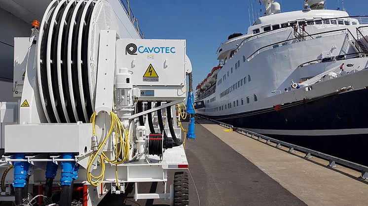 Cruising towards clear skies: the Cavotec AMPMobile unit at Montreal's cruise terminal  