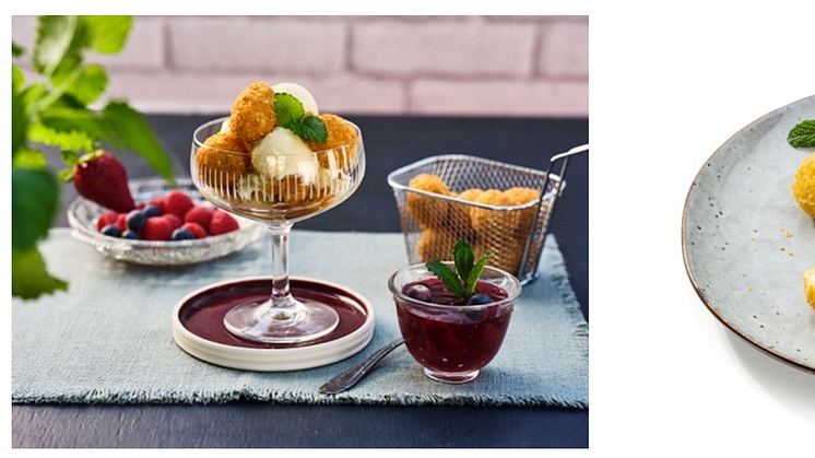 Die Cheesecake Balls Himbeere mit fruchtiger Füllung in knuspriger Panade sind eine süße Verführung; ob als warmer Snack für zwischendurch, zum Kaffee oder klassisch als Dessert.