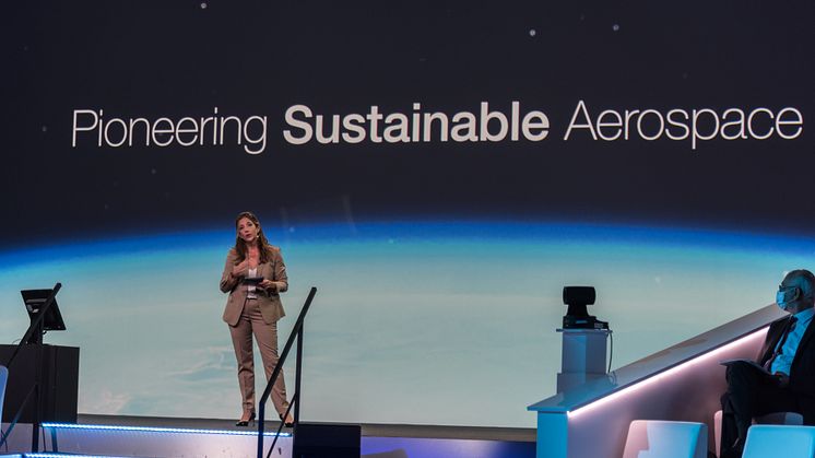 Airbus Executive VP for Corporate Affairs, Julie Kitcher, åbner Airbus 2021 Summit (Foto BongoPlanes)