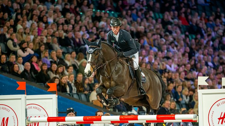 Ben Maher, Storbritannien, under Sweden International Horse Show 2021. Nu kommer han tillbaka och han är i toppform. Foto: Roland Thunholm/SIHS