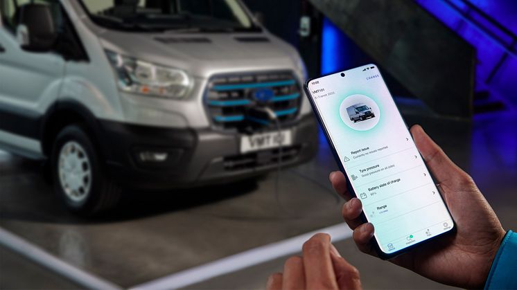 A Ford Pro átfogó szolgáltatásokkal javítja az európai haszonjármű-vásárlók produktivitását, szoftverekkel és digitális megoldásokkal segítve a járműflották munkáját
