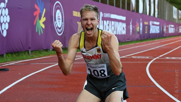 Zweifacher Medaillengewinn – Alexander Bley erringt Silber und Bronze bei DEAFLYMPICS 2022 (Foto: Deutscher Gehörlosen-Sportverband)