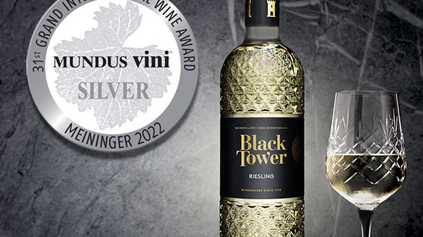 Silvermedalj till Black Tower Riesling Club Edition på prestigetävlingen Mundus Vini!