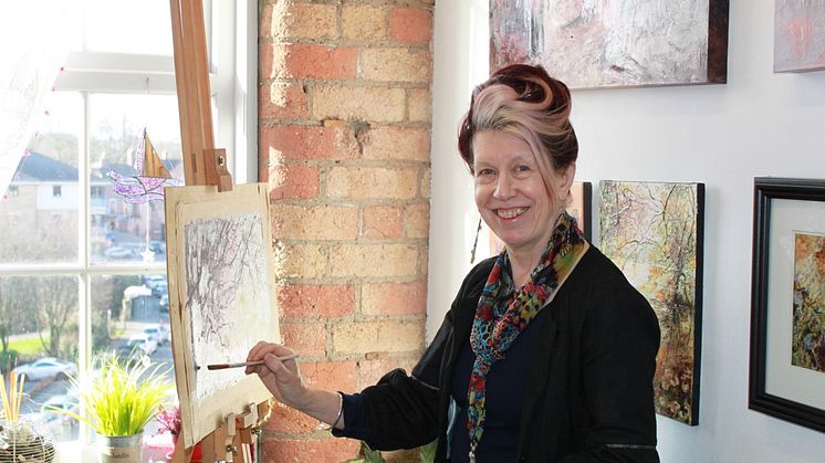 ​Derby artist painting her way to fundraising success
