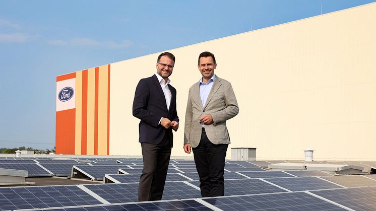 Ford vil tredoble antallet af solceller på nyåbnet fabrik 