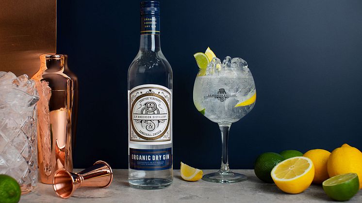 O.P. Anderson Distillery Organic Dry Gin med Gin & Tonic