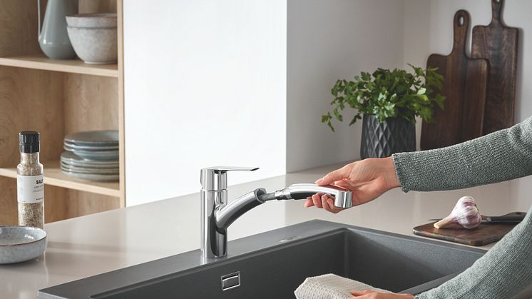 GROHE Start Single-lever sink mixer pull-out_Chrome_30531001_Mood 2[1][20]