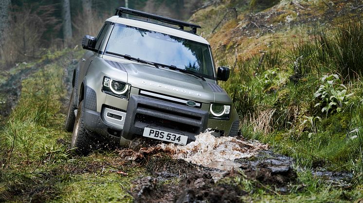 Nya Land Rover Defender till ett konkurrenskraftigt pris