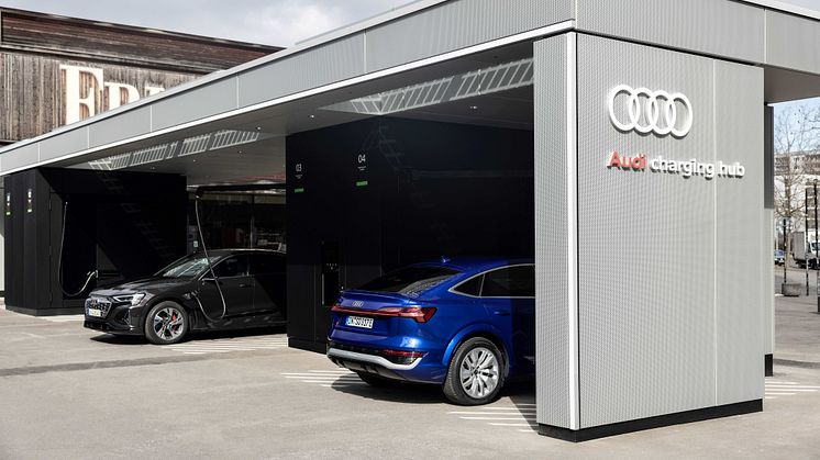 Audi öppnar supersnabbladdare i centrala Berlin.
