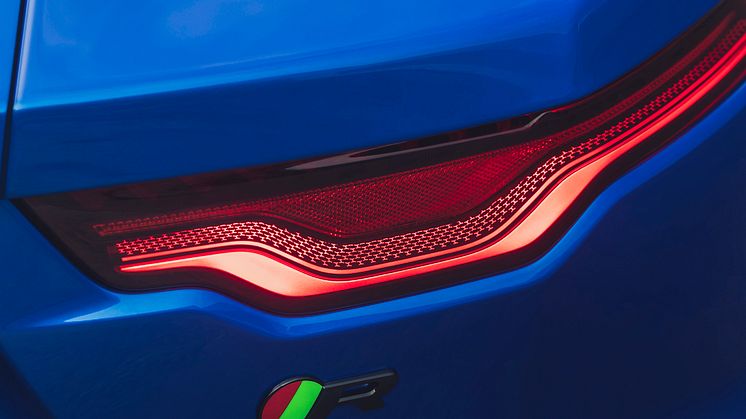 Jag_F-TYPE_21MY_Reveal_Image_Detail_Rearlight02.12.19_01