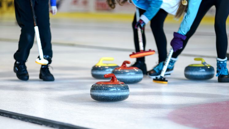 Världens bästa curlare kommer till Jönköping för Curling World Cup 