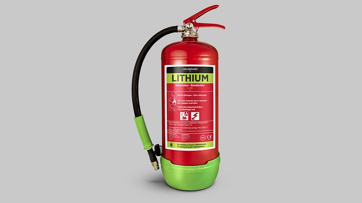 AVD-brandsläckare, en typ av släckare särskilt framtagen för att klara bränder i litiumjonbatterier.