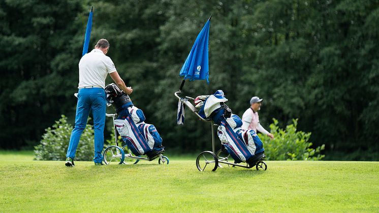 Das traditionelle Zurich Benefiz-Golfturnier findet alljährlich auf dem GolfCourse Bonn in Sankt Augustin statt.