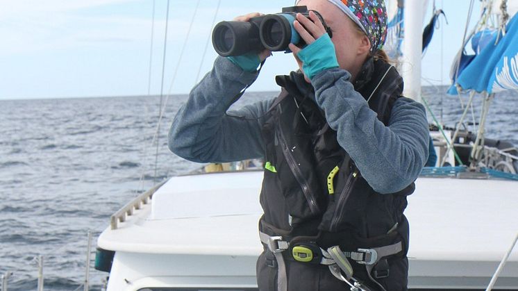 Binoculars are used to carry out visual surveys_Credit_Hebridean Whale and Dolphin Trust